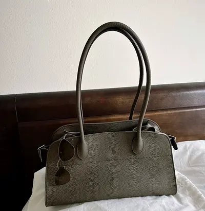 The Row shoulder Margaux 12 bag