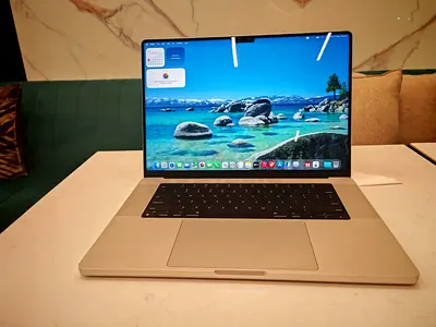 MacBook Pro - M1 Max - 16 Inch