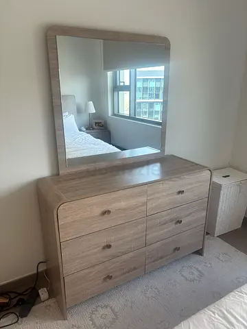 Light Wood Dresser with Large Mirror - 6 Drawers, Good Condition