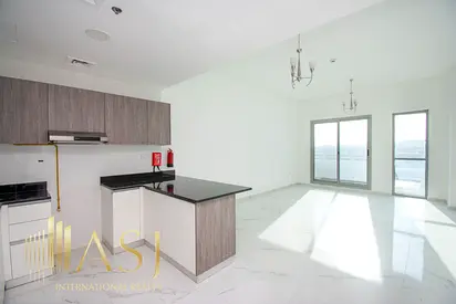 VACANT SOON | SPACIOUS | LOW FLOOR