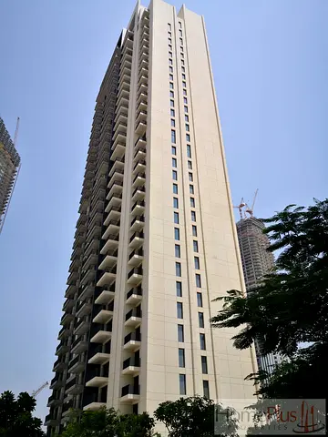 Spacious | Stunning View | Ready to Move In