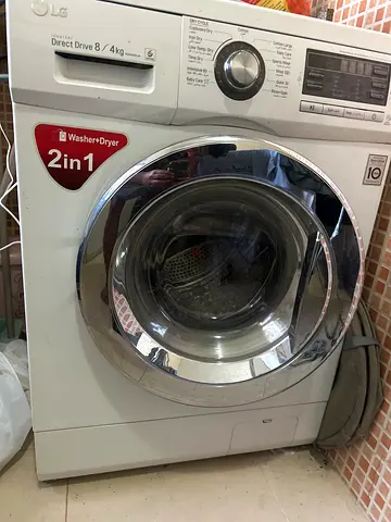 LG 2-in-1 Front Load Washer Dryer 8kg / 4kg - Good Working Condition