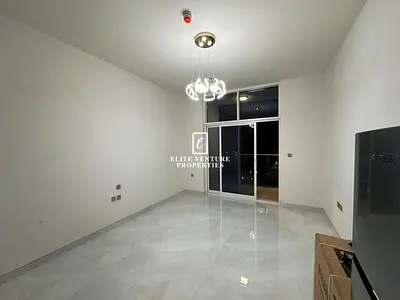 HIGH FLOOR | SPACIOUS | PRIME LOCATION