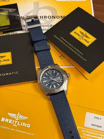 Breitling COLT Automatic Mens Watch with Blue Rubber Strap - Full Papers