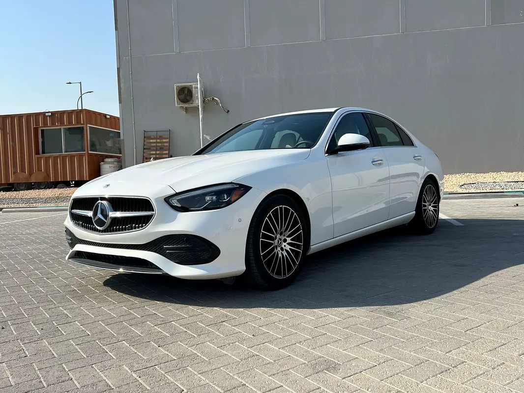 Mercedes-Benz C-Class 2022 — photo 1 of 14