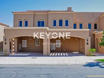 Spacious 2BR Villa | Single Row Unit | Easy Access for Swimming Pool and Community Center
