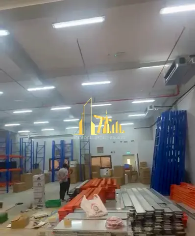 Spacious Warehouse | Prime Location | Well-Maintained