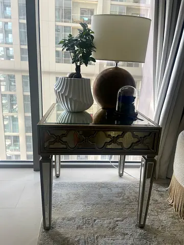 Mirrored Accent Side Table with Decorative Inlay - Gold with mirror Finish