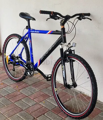 Like new 26 aluminium Mountain Bike - Good Condition, Front Suspension