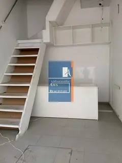 Affordable Shop in Bur Dubai - Prime Location for Business