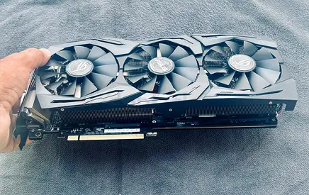 ASUS strix GTX 1080ti 11GB