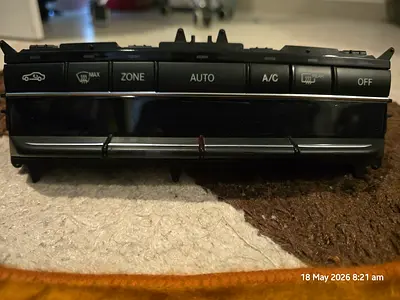 Mercedes w212 Climate Control Panel (AC Zone Auto) - Removed Unit, Good Condition
