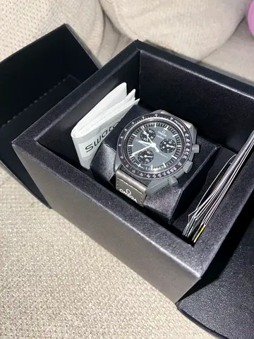 Omega Swatch Mens Watch in Original Box with certificate. Mission to Mercury