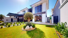 HIGH NUMBER | BRAND NEW | TOP SPEC | SMART HOME