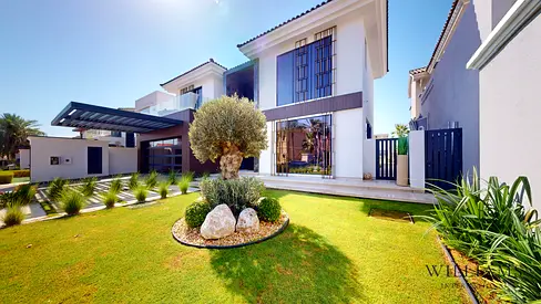 HIGH NUMBER | BRAND NEW | TOP SPEC | SMART HOME