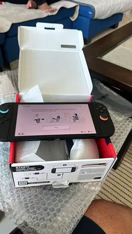 Nintendo Switch 2 with box and all items + Pro Controller 2