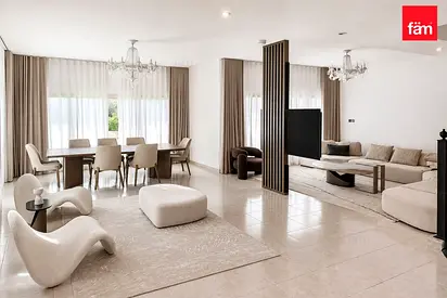 V2 | End Corner | Huge Plot | Family | Vastu