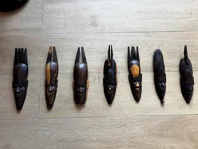 Hand-carved Wooden African Tribal Mask - Ébène -Authentic Art gallery pieces.
