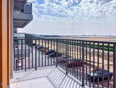 Low Floor | Community View | Mesk District