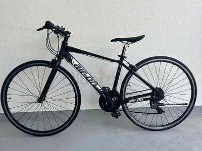 Aluminium Japanese imported Air On Hybrid High Quality Bike 7 on 3 Shimano speed Tyres 28 frame 17