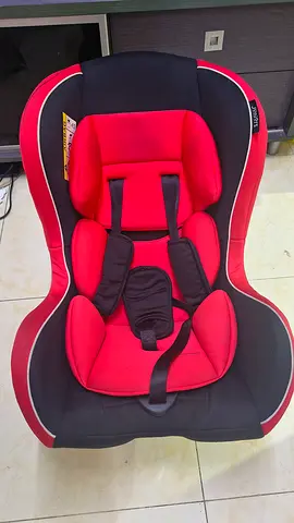 Juniors Baby Car seat in immaculate condition