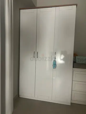 White 3-Door Wardrobe / Armoire in Good Condition