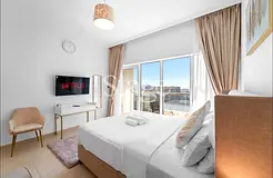 Downtown living | Fully furnished | Turn key Unit
