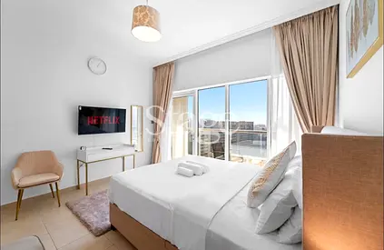 Downtown living | Fully furnished | Turn key Unit