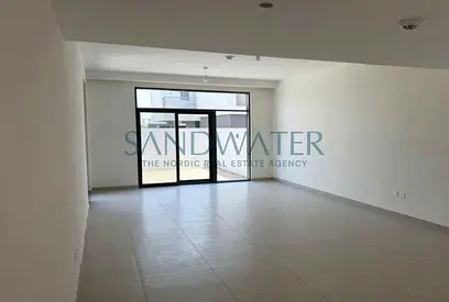 Large Rooftop Terrace | Closed Kitchen | Spacious