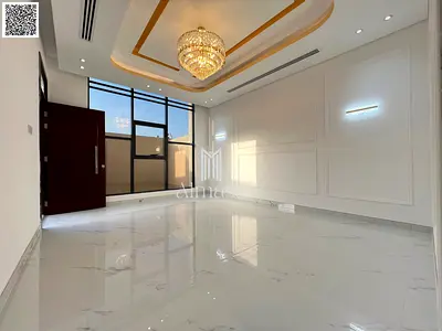 Freehold .Modern villa on a main street, no registration fees.