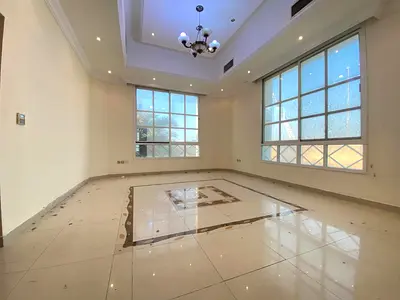 Private Entrance Lavish 1 Bedroom Hall With Sep/Kitchen Proper Washroom On Prime Location In KCA