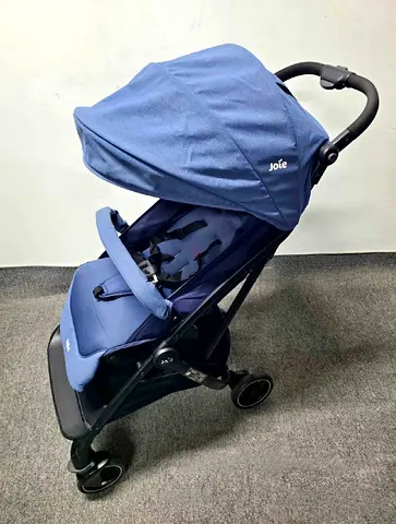 Joie compact/cabin-size baby stroller