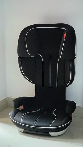 Juniors Child Car Seat / Booster Seat - Good Condition