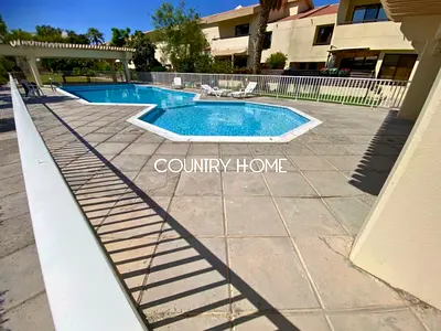 Refurbished Villa with Luxe Amenities