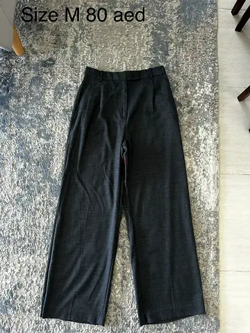 Zara pants size M