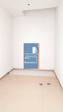 Shop in Prime Business Corner of Deira