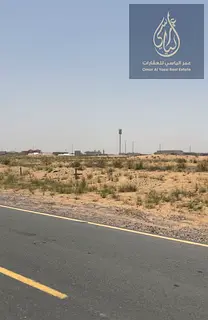 Residential/commercial land in Al-Ruwaidhat area / Prime location