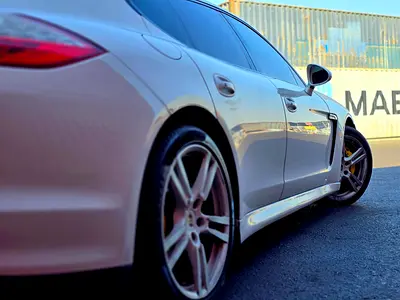 2012 Porsche PANAMERA 缩略图 5