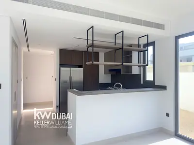 4BR+Maid | Near Park | Single Row