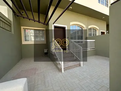 Uptown's upscale system offers a unique opportunity for living and investment; freehold ownership available to all nationalities.