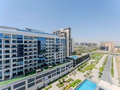 Fully Furnished Unit | Large Balcony | Vacant Now