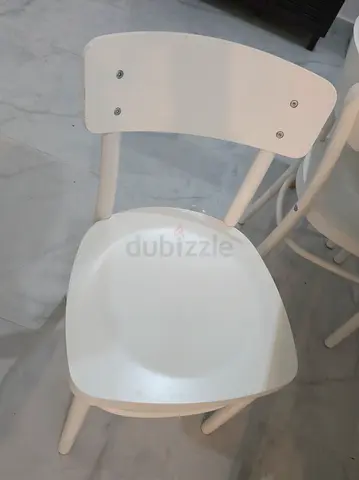 Set of 6 simple white wooden dining chairs and table - good condition
