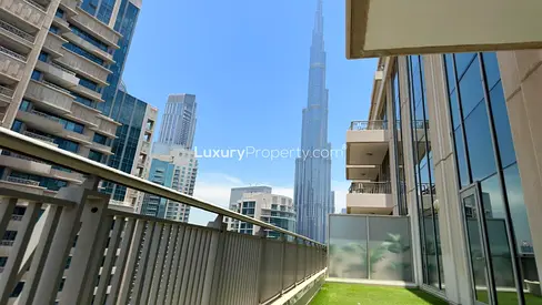 Spacious Unfurnished | Closed Kitchen | Burj View