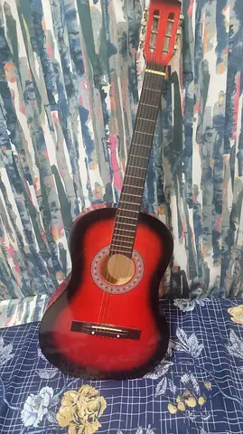 Guitar 🎸 for sale