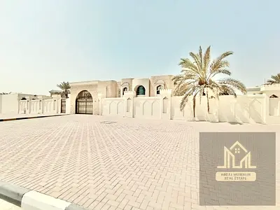 Very Huge Size Fully Independent 9BR Villa on Main Road Easy Access