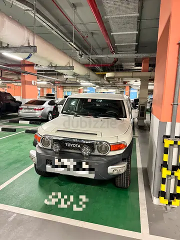 Toyota FJ Cruiser 2010 | GCC Specs | Upgrade sub woofer Ready V6