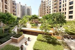 Park View | Vacant | Premium Community