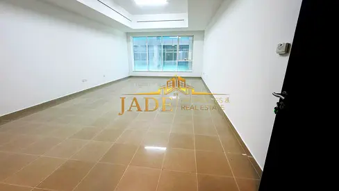 Huge Studio | Pool & Gym