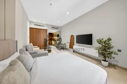 MODERN FURNISHED * TOP AMENITIES * READY TO MOVE
