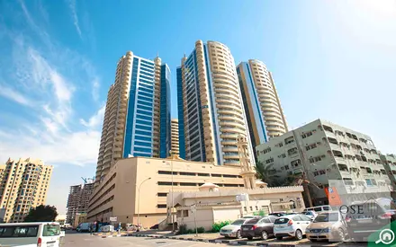 Two-bedroom apartment with a living room for 100,000 less than its price.